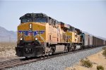 Westbound coal train approaches the yard